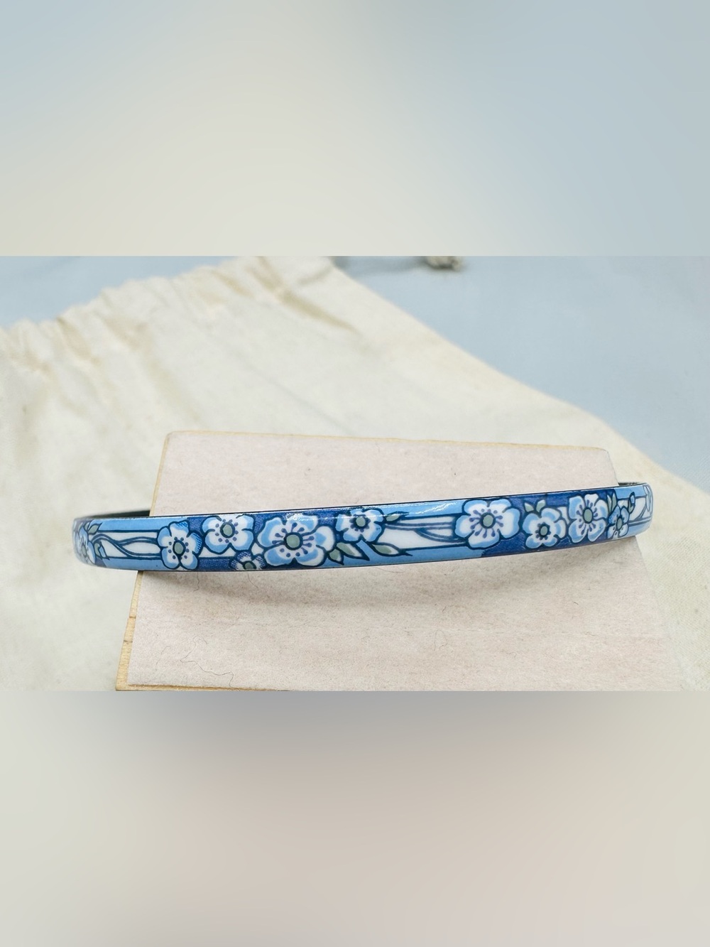 Blue Floral Enamel Bangle Bracelet - Women's Jewelry